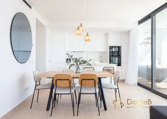 In Higueron West 丰希罗拉